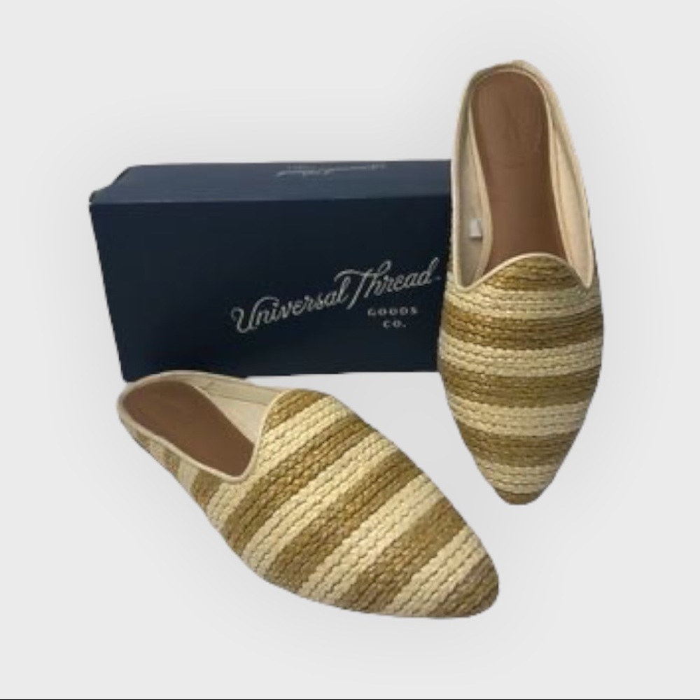 Universal Threads Mules size 8